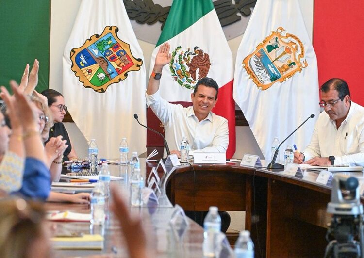 Dona Municipio predio para construcción de guardería infantil IMSS en Victoria