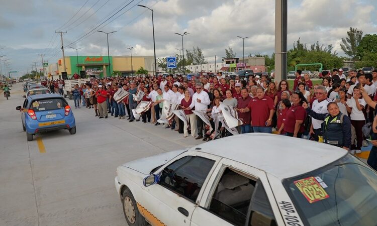 Entrega Armando Martínez magna obra de pavimentación