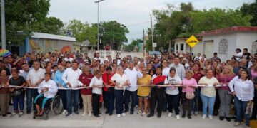 Entrega Armando Martínez obras de pavimentación por más de 7 mdp