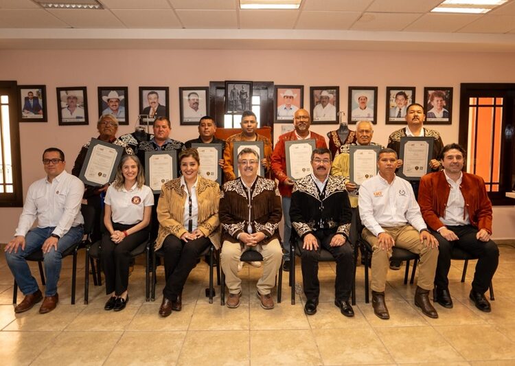 Entrega la UAT certificaciones a productores de la ‘Cuera Tamaulipeca’