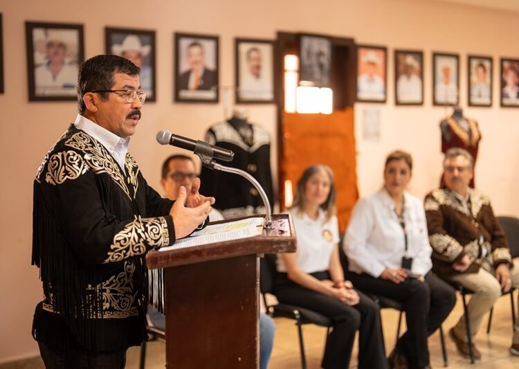 Entrega la UAT certificaciones a productores de la ‘Cuera Tamaulipeca’
