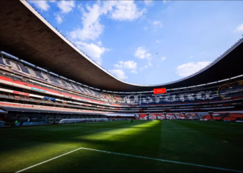 Niegan acceso a palcohabientes en el Estadio Ciudad de México