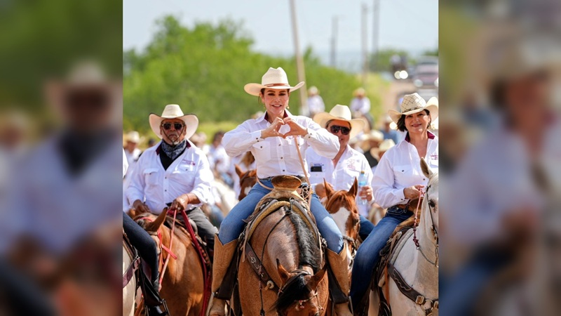 Fortalece Carmen Lilia lazos de hermandad con Nueva Ciudad Guerrero