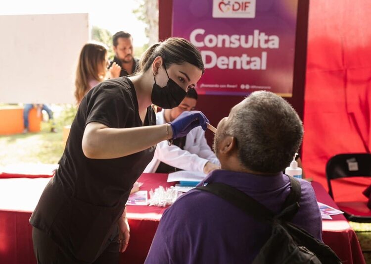 Fortalece DIF Matamoros la atención social en el “Martes en tu Colonia” con brigada de servicios