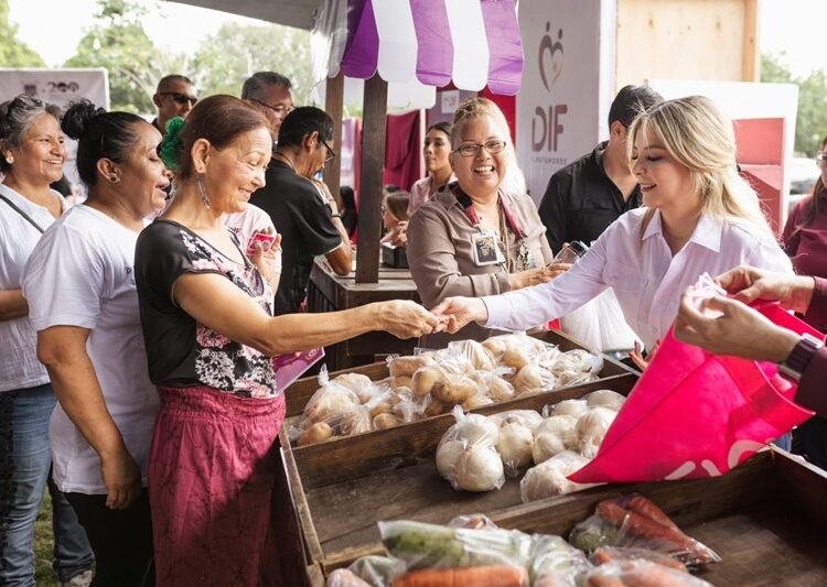 Fortalece DIF Matamoros la atención social en el “Martes en tu Colonia” con brigada de servicios