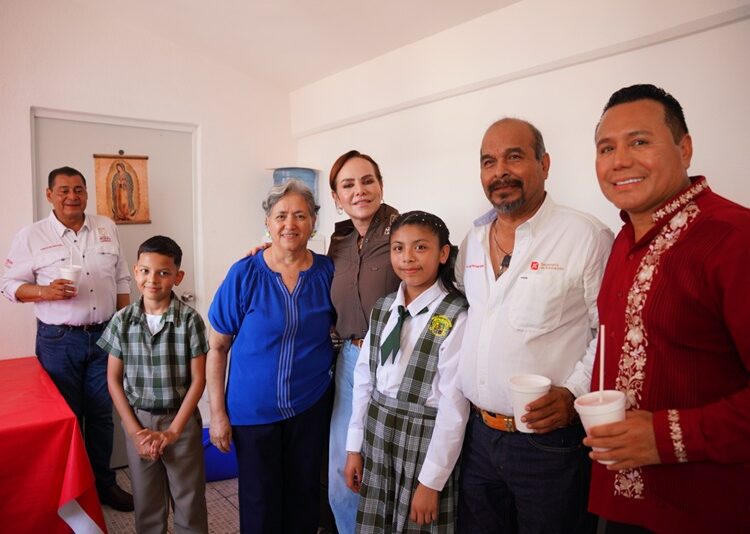 Fortalece Gobierno de Carmen Lilia infraestructura educativa en primaria de Valles de Anáhuac