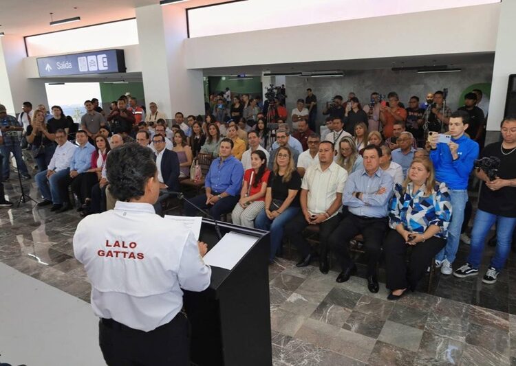 Inaugura Lalo Gattás moderna y funcional Central de Autobuses de Victoria