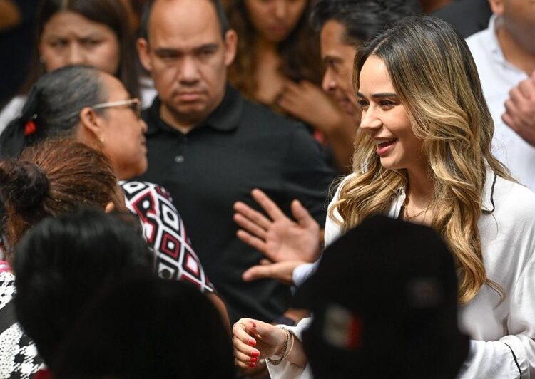 Inician Lucy y Lalo segunda entrega de programa alimentario ‘Voluntad de Ayudar’