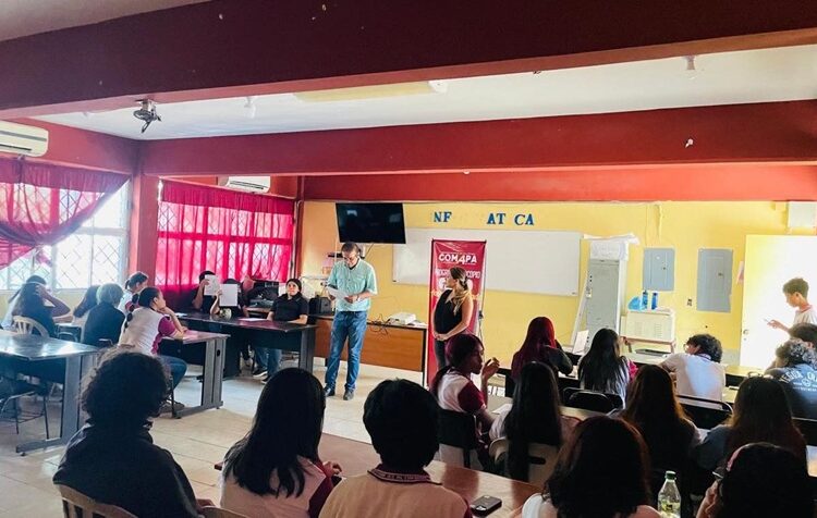 Más escuelas se unen a la campaña de recolección de ‘Aceite Vegetal Usado’