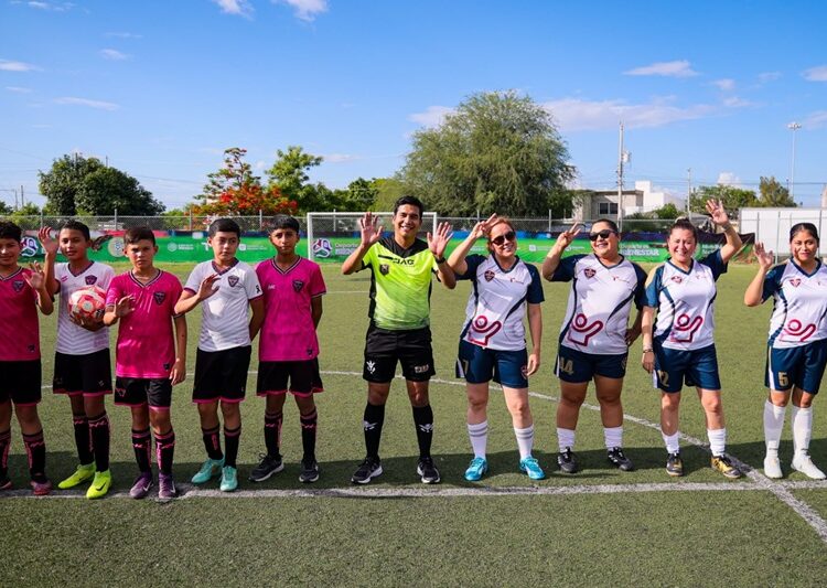 Reactiva SEBIEN cancha de futbol en el Parque Pajaritos