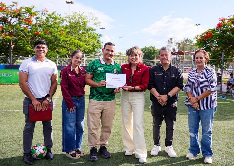 Reactiva SEBIEN cancha de futbol en el Parque Pajaritos