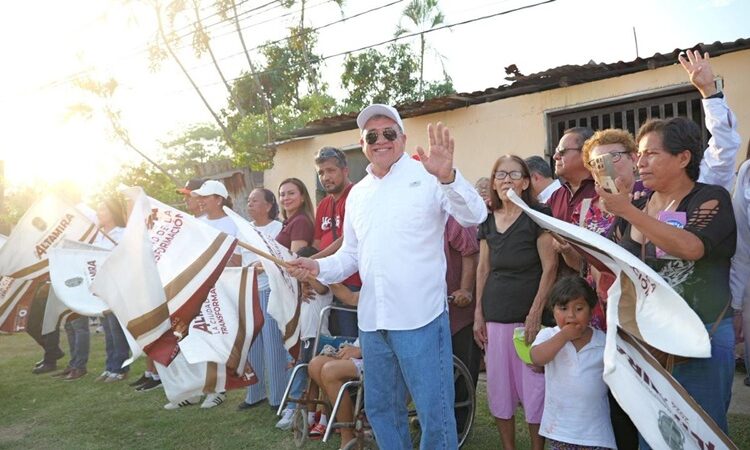 Se consolida Armando Martínez entre los mejores alcaldes del país