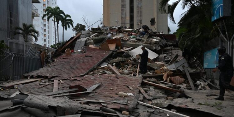 ¡Sismo de magnitud 7,5, el más fuerte que sacudió Venezuela!