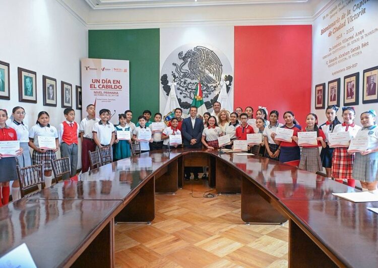 Viven niños victorenses ‘Un Día en el Cabildo’