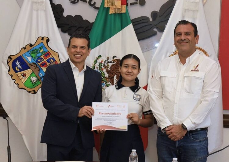 Viven niños victorenses ‘Un Día en el Cabildo’