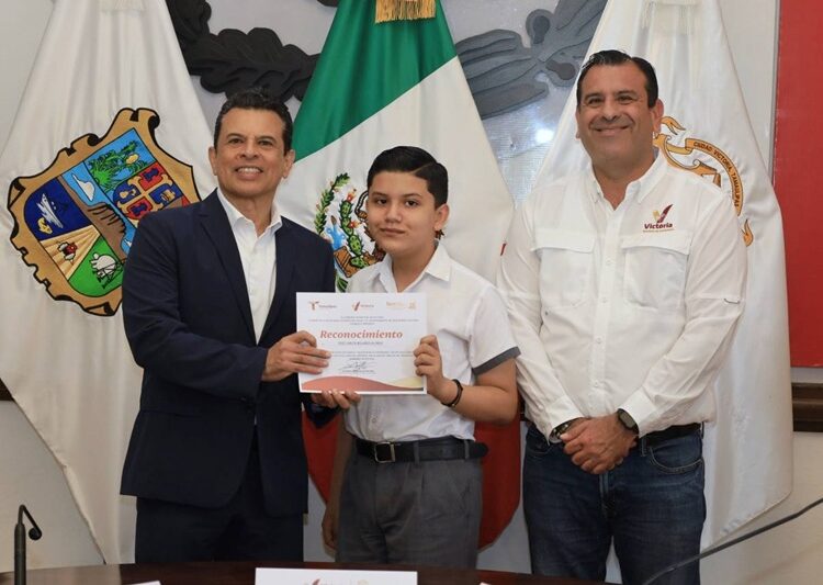 Viven niños victorenses ‘Un Día en el Cabildo’