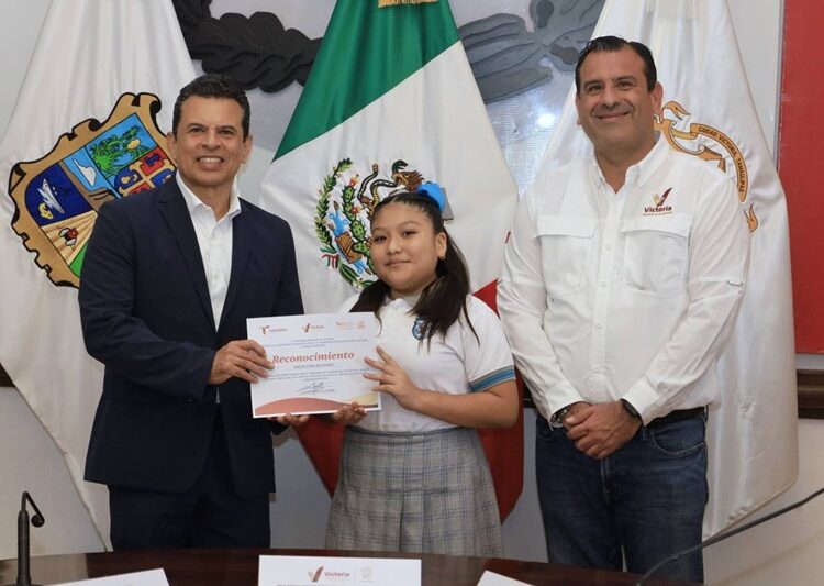 Viven niños victorenses ‘Un Día en el Cabildo’