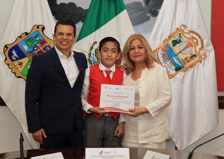 Viven niños victorenses ‘Un Día en el Cabildo’