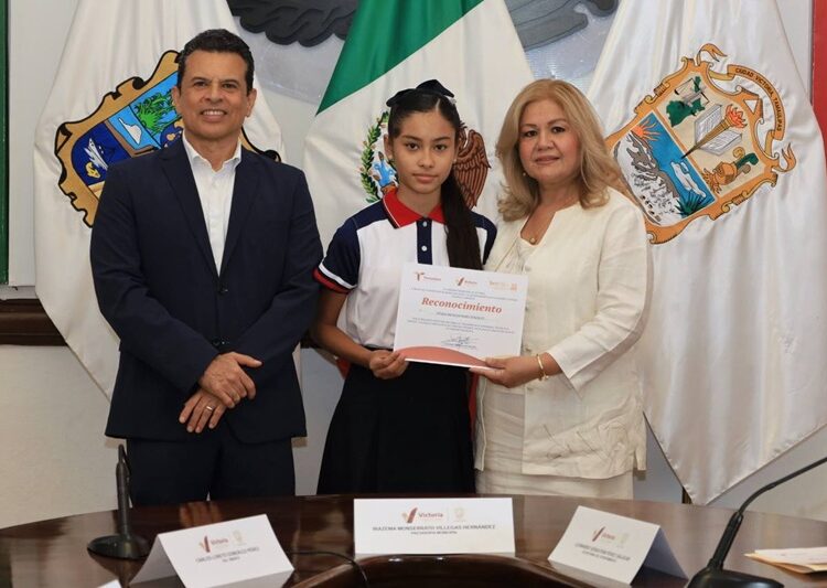 Viven niños victorenses ‘Un Día en el Cabildo’