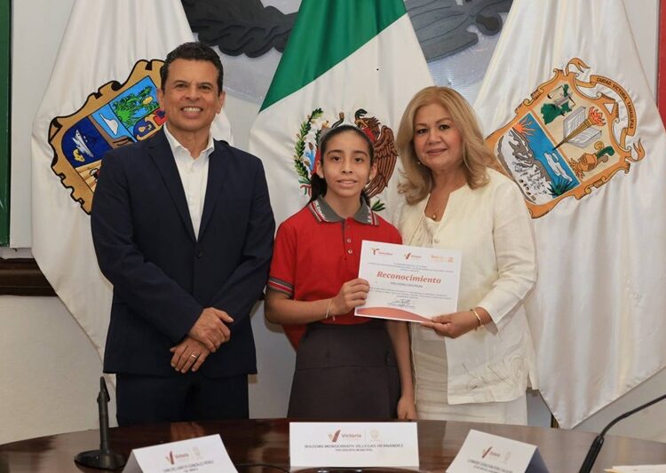 Viven niños victorenses ‘Un Día en el Cabildo’