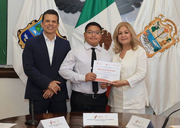 Viven niños victorenses ‘Un Día en el Cabildo’