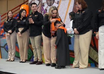Celebra Familia UAT graduación de niñas y niños de los CENDI y CDIN