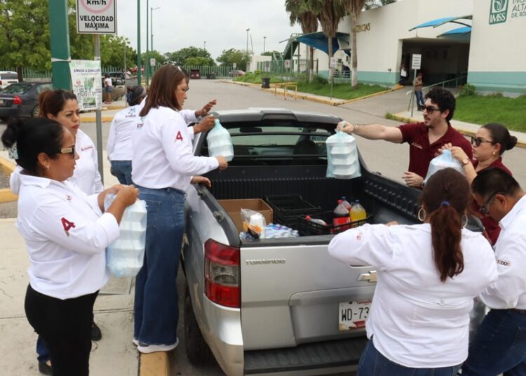 Entrega COMAPA Altamira alimentos a familiares de pacientes del Hospital General