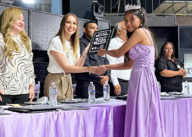 Continuamos impulsando la educación: Humberto