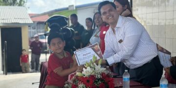 Continuamos impulsando la educación: Humberto
