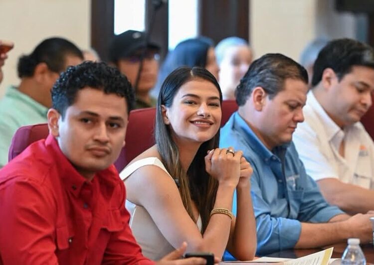 Reconocerá Cabildo a niñas y niños de rondalla Epigmenio García