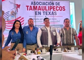Román Bock levanta la mano para buscar una diputación federal por la acción afirmativa migrante